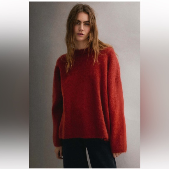 H&M Premium Oversized sweater in a soft knit with mohair and wool content NWT - Picture 3 of 14